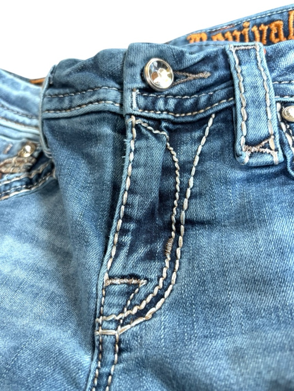 SOLD OUT - Picture 8 of 14